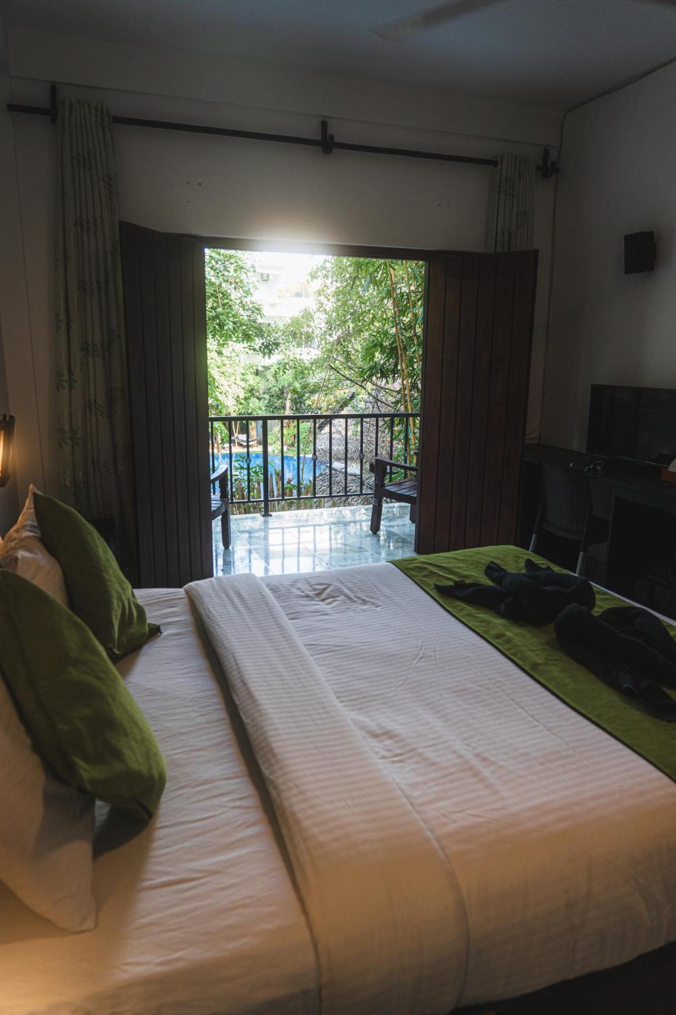 Sundaras Sigiriya Jungles Caves Resort Дамбулла Экстерьер фото